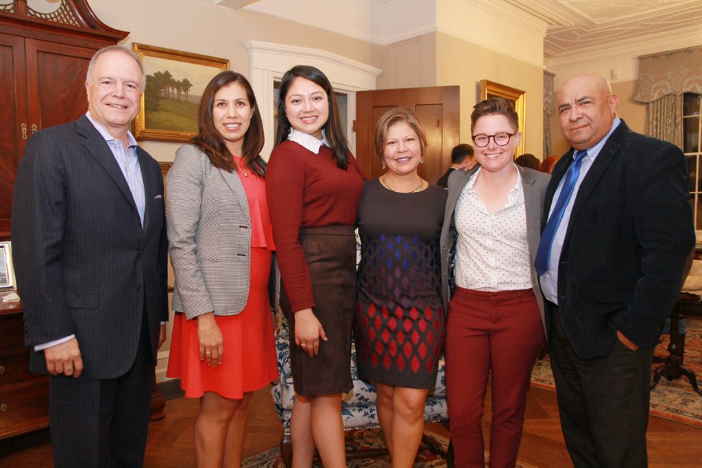 Photo by @Diocholula Princeton, Garden State. L-r: Bob Medina, Amanda Medina-Forrester, Maria Del Cid, Dr. Patricia Campos Medina, Julia Fahl, Lambertville’s Mayor, and Oscar Alberto Quintana AMERICANO’s publisher during the Hispanic Heritage Celebration hosted by NJ Gov. Phil D, Murphy and First Lady, Tammy Murphy at Drumthwacket, their official mansion-residence.