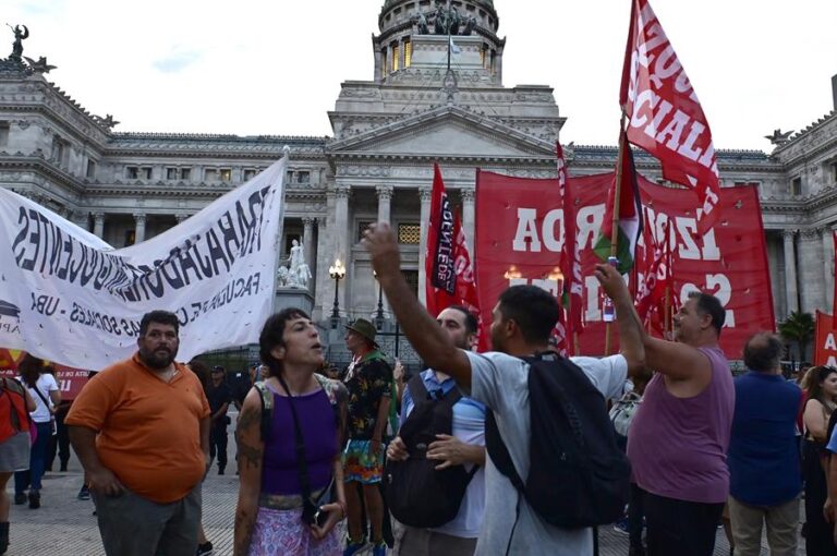 El plan de Milei tropieza con el poder de los gobernadores