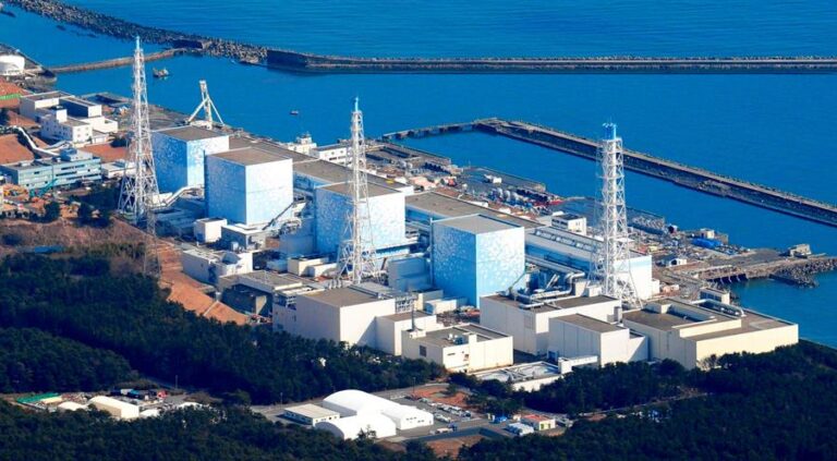Central de Fukushima sufre una fuga de agua radiactiva