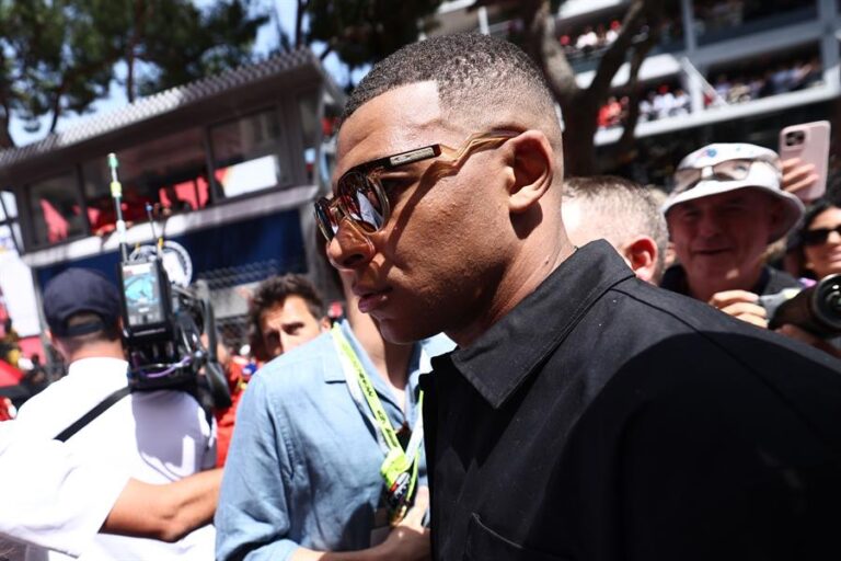 El Real Madrid anunciará el lunes el fichaje de Mbappé.