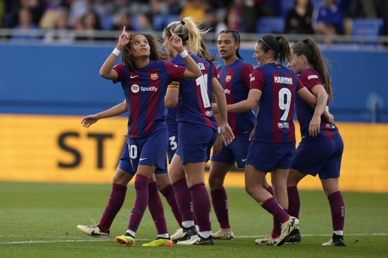 ¿PentaCampeonas Consecutivas?