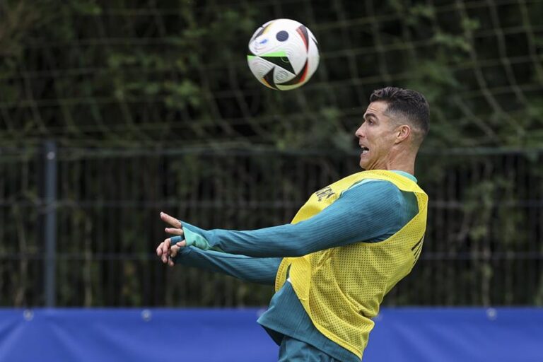 Cristiano Vs. Schick