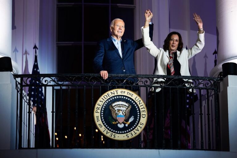 ¡Biden apoya a Kamala contra Trump! ¡Biden apoya a Kamala contra Trump!