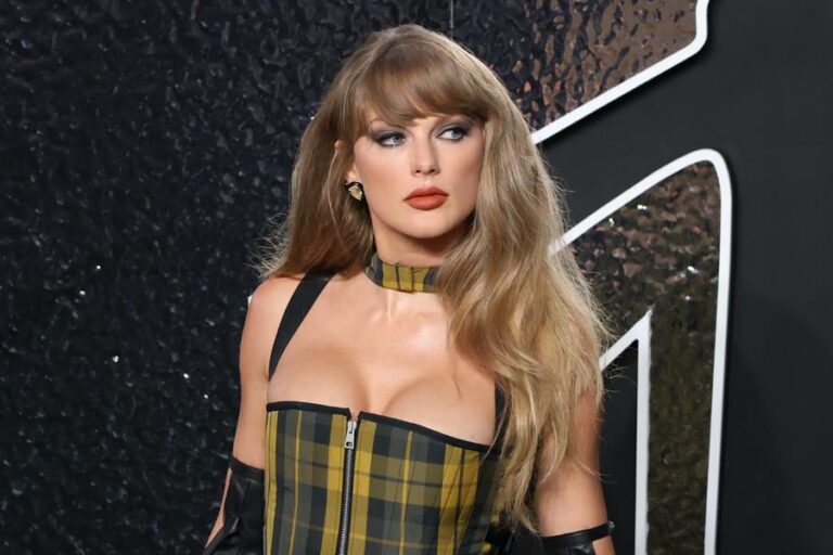 Taylor Swift sube al olimpo de los MTV VMA.