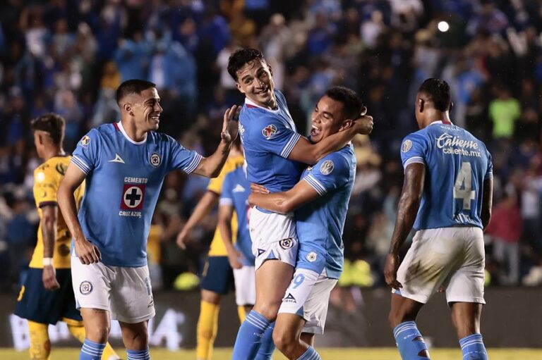 Cruz Azul confirma Liderato.