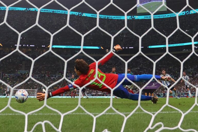 Ochoa jugará en Portugal