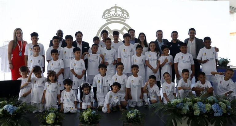 La Fundación Real Madrid y Gonvarri inauguran en Colombia nueva escuela sociodeportiva.