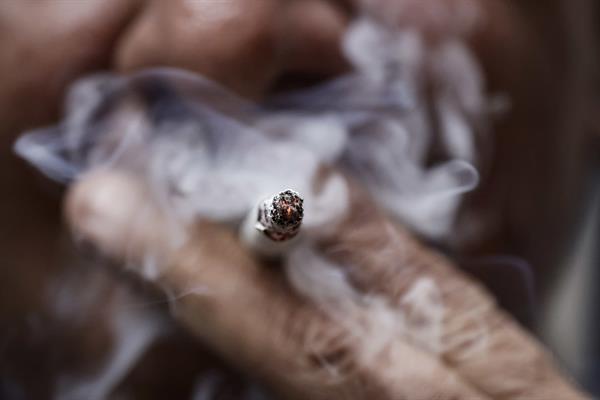 Compañías tabaqueras proponen pagar 23.546 millones de dólares a sus víctimas en Canadá