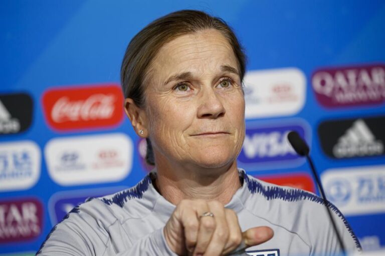 Jill Ellis Directora de la FIFA Jill Ellis Directora de la FIFA