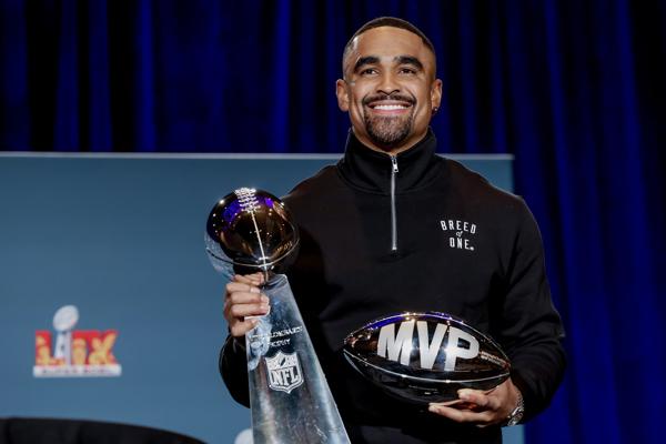 De la cancha a los libros”, El MVP del Super Bowl LIX inspira a los más pequeños con su primer cuento infantil