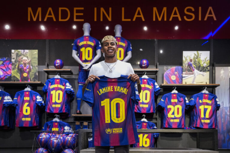 Lamine Yamal, el nuevo ’10’ del Barcelona