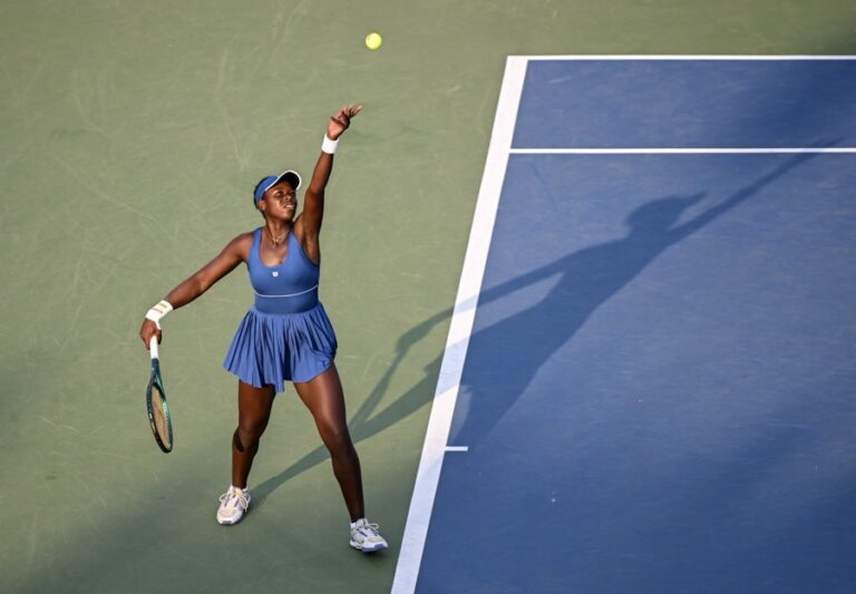 Mboko se corona en Montreal
