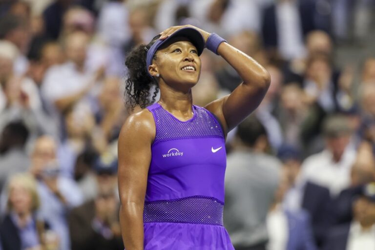 Naomi Osaka derrota a Muchova y vuela a las semifinales en Nueva York