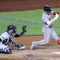Yanquis, Tigres y Cachorros avanzan en la postemporada de Grandes Ligas
