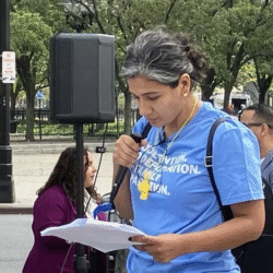 Protesta en Newark señala preocupaciones sobre nueva plataforma tecnológica que rastrea a inmigrantes