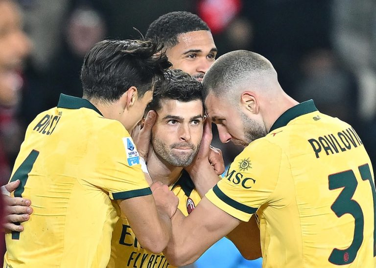 2-3. Pulisic resucita al Milan 2-3. Pulisic resucita al Milan