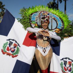 Dominicanos Celebran Desfile Nacional de Carnaval