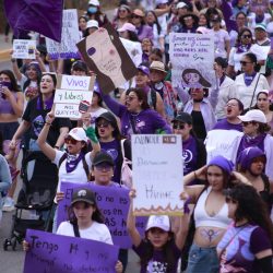 Miles de Mujeres Marchan en México