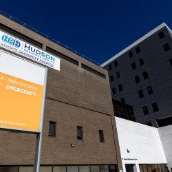 Solicitan la intervención del estado ante el cierre de hospital en Jersey City