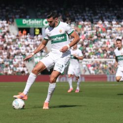 Rafa Mir acusado de agresión sexual.