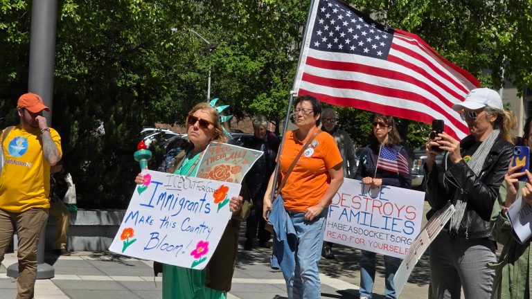 Centro de detención de ICE en Roxbury suspendido pendiente de revisión ambiental Centro de detención de ICE en Roxbury suspendido pendiente de revisión ambiental