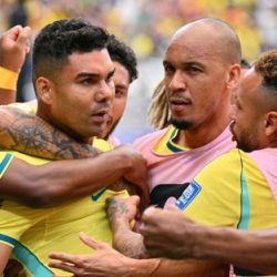 Casemiro y Martinelli dan vida a Brasil.