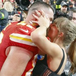 Taylor Swift y Travis Kelce planean casarse en New York.