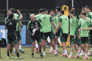 México afina motores para el mundial.