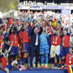 Liga de Naciones con España contra Inglaterra