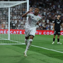 4-1. Mbappé homenajea a Mourinho