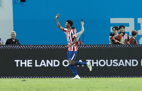 Jorge Domínguez celebra el 0-1. EFE/EPA/JEON HEON-KYUN