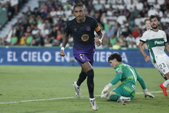 El Barcelona apabulla al Elche (5-0) El Barcelona apabulla al Elche (5-0)