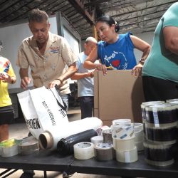 Elizabeth envía ayuda humanitaria a Colombia.