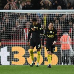 Brentford sonroja al Chelsea.