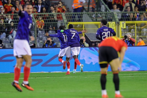 Michael Olise celebra el gol de la victoria durante el segundo partido de la UEFA Nations League que han jugado Bélgica y Francia en Bruselas.EFE/EPA/OLIVIER MATTHYS