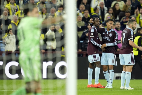 Aston Villa demuestra su pegada Aston Villa demuestra su pegada
