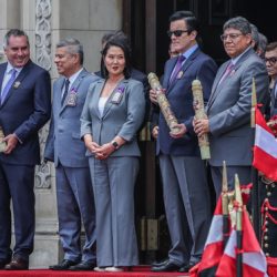 Fujimori recibe al “Señor de los Milagros”