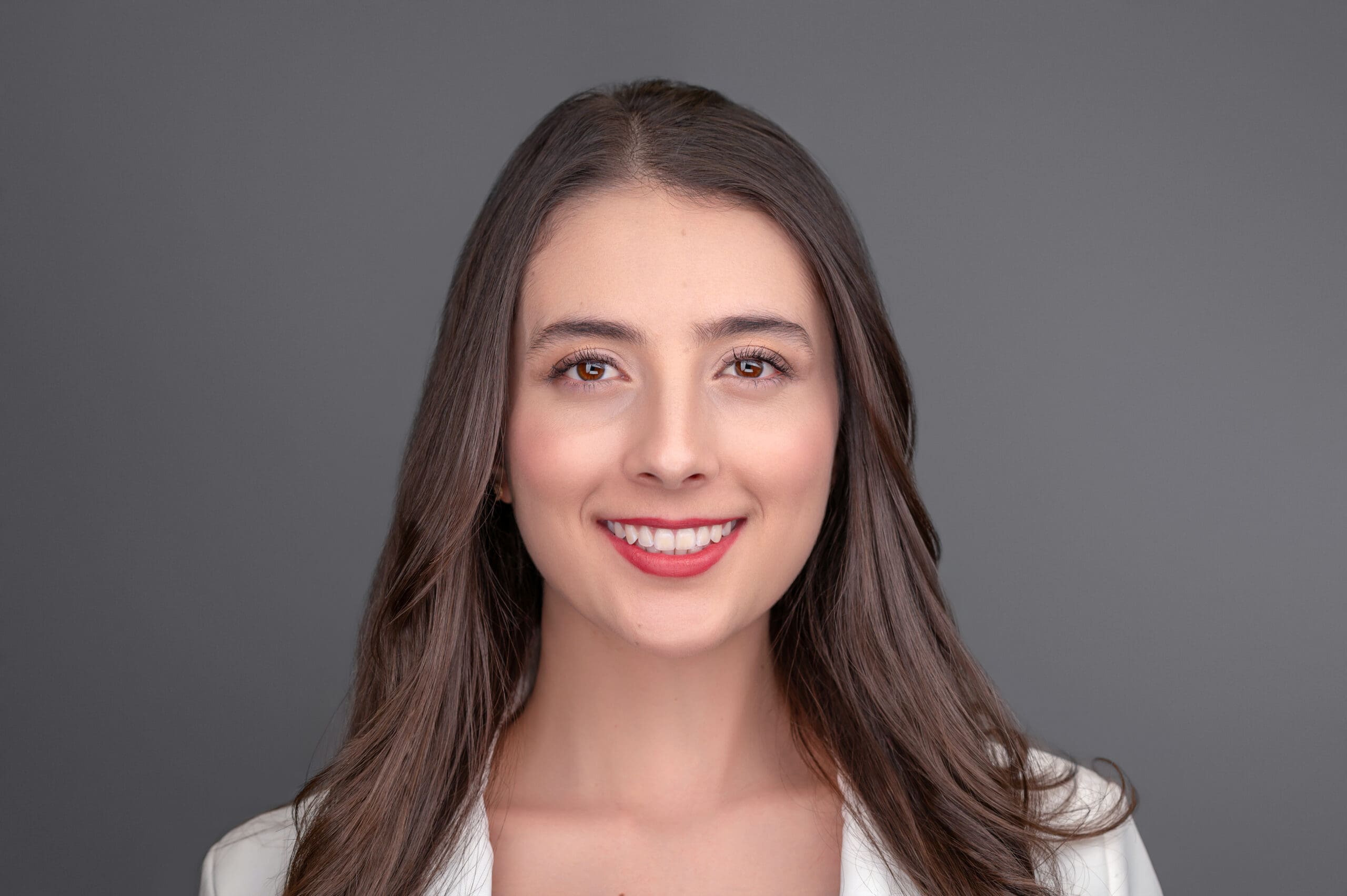 Daniela Gonzalez- Aljach, An Environmental & Safety Engineer | Strategic Leader | Multilingual Professional