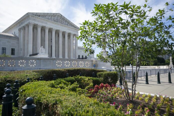 (FILE) US Supreme Court in Washington, DC, USA, 20 June 2024. EFE/EPA/SHAWN THEW