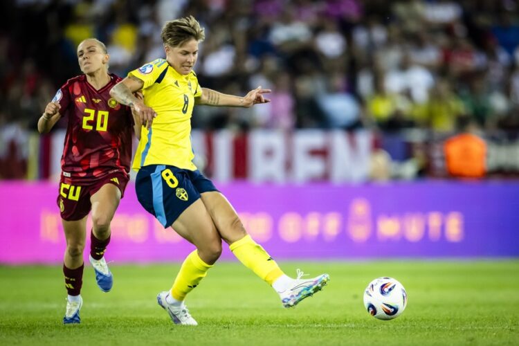 Sweden's Lina Hurtig (R) scores the 4-1 goal during the UEFA Women's EURO 2025 Group C soccer match between Sweden and Germany, in Zurich, Switzerland, Jul. 12, 2025. EFE/EPA/MICHAEL BUHOLZER