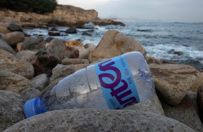 Ocean Plastic Pollution!