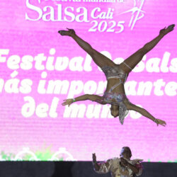 Cali vibrates to the rhythm of 1,600 dancers at the 20th World Salsa Festival.