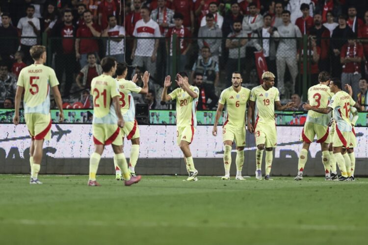 Spain's players celebrate after scoring the 4-0 goal during the 2026 FIFA World Cup Group E qualifying match between Turkey and Spain in Konya, Turkey. EFE-EPA/ERDEM SAHIN