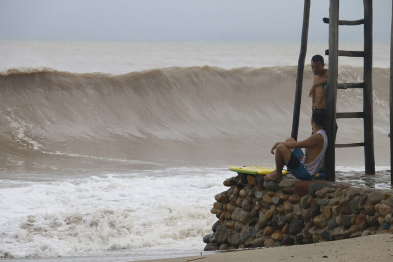 Priscilla, as a Category 1 hurricane, will continue to bring intense rains to the Mexican Pacific.