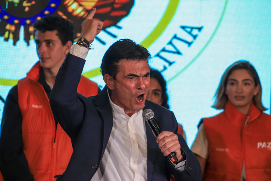 Bolivian Presidential candidate Rodrigo Paz Pereira delivers a speech in La Paz, Bolivia, 19 October 2025. EFE/ Gabriel Marquez