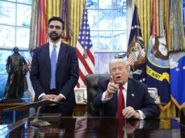 US President Donald Trump (R) meets with New York City mayor-elect Zohran Mamdani (L) in the Oval Office at the White House in Washington, DC, US. November 21, 2025. EFE/EPA/YURI GRIPAS / POOL