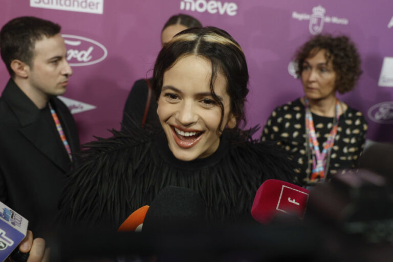 Rosalía lit up the Los40 Music Awards Santander 2025!