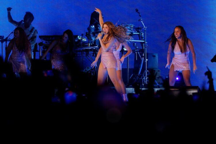 Colombian singer Shakira (C) performs during a concert as part of her 'Las Mujeres Ya No Lloran World Tour' (lit. Women Don't Cry Anymore) at the Estadio Olimpico Atahualpa in Quito, Ecuador, 08 November 2025. EFE-EPA/JOSÉ JÁCOME