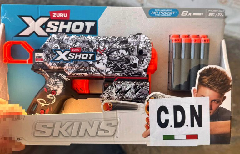 Criminal group distribute war toys to children in Mexico!