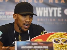 (FILE) Heavyweight boxer Anthony Joshua at a press conference in London (United Kingdom) on Nov 4, 2016. EFE/Hannah Mckay